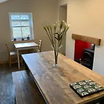Holiday home Swale View *